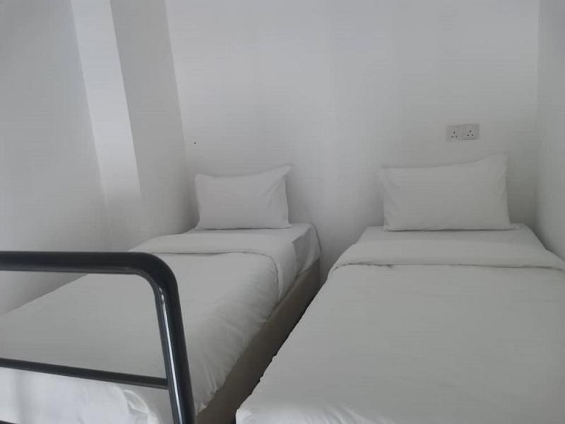 Yy48 Hotel 2 Mins Walk From Masjid Jamek Lrt Station Kuala Lumpur Kültér fotó